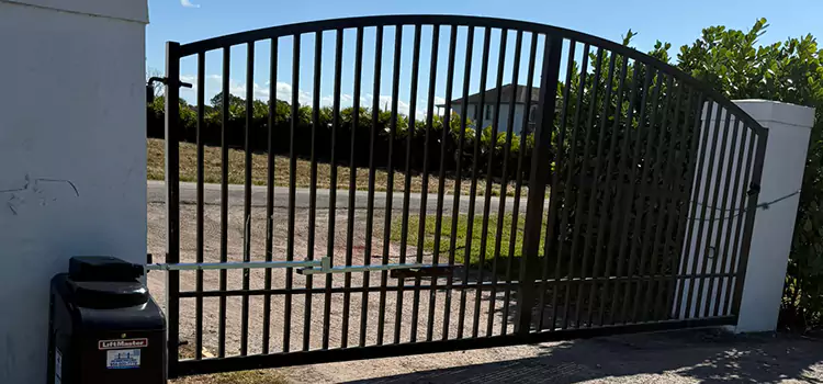 Driveway Fence Repair Eagan